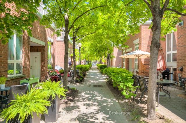 2005 - 12 Sudbury St, Townhouse with 2 bedrooms, 2 bathrooms and 2 parking in Toronto ON | Image 20