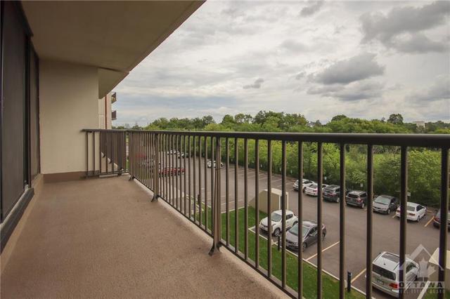411 - 665 Bathgate Drive, Condo with 3 bedrooms, 2 bathrooms and 1 parking in Ottawa ON | Image 22