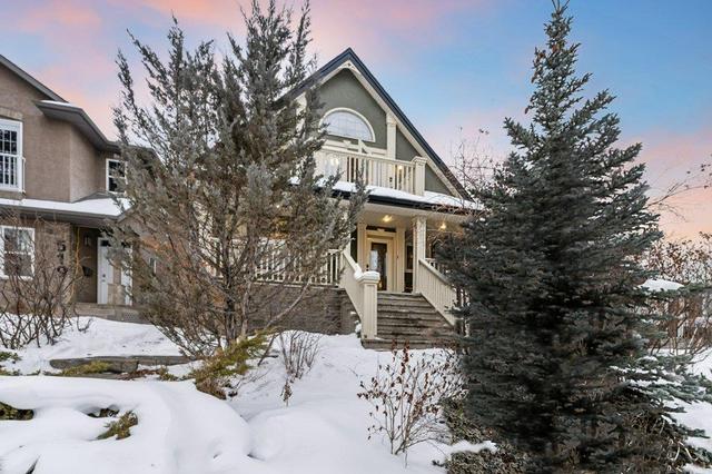 517 37 Street Sw, House detached with 5 bedrooms, 5 bathrooms and 2 parking in Calgary AB | Image 1