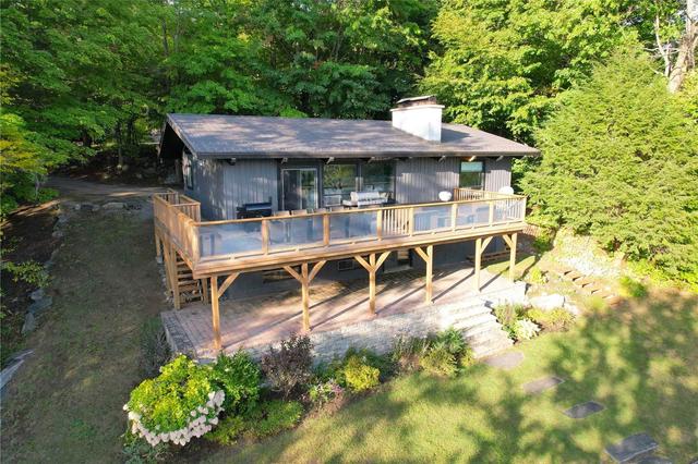 1216 Hamills Point Rd, House detached with 4 bedrooms, 2 bathrooms and 6 parking in Muskoka Lakes ON | Image 11