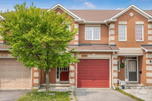 113 Destiny Private, Townhouse with 3 bedrooms, 4 bathrooms and 1 parking in Ottawa ON | Image 1