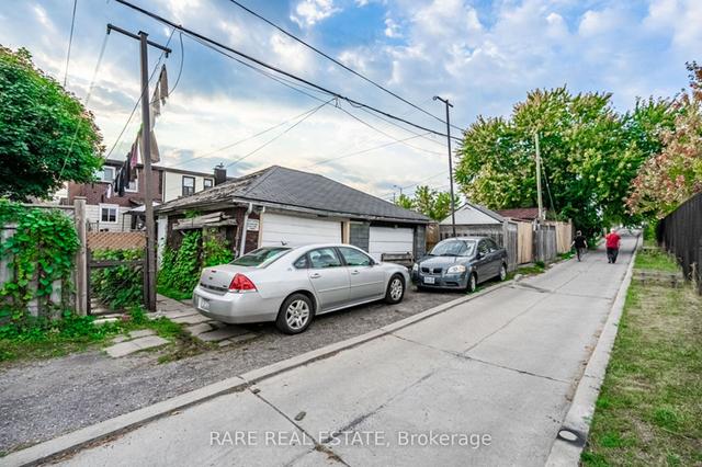 287 Sixth St, House attached with 3 bedrooms, 2 bathrooms and 1 parking in Toronto ON | Image 35