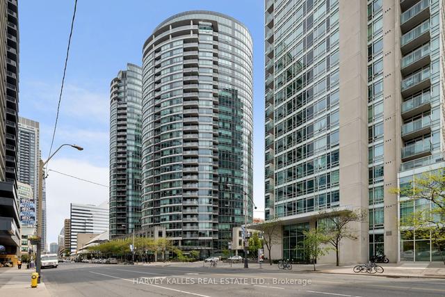 3105 - 373 Front St W, Condo with 2 bedrooms, 2 bathrooms and 2 parking in Toronto ON | Image 12