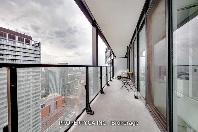 3410 - 125 Peter St, Condo with 1 bedrooms, 1 bathrooms and 0 parking in Toronto ON | Image 10