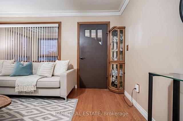 287 Sixth St, House attached with 3 bedrooms, 2 bathrooms and 1 parking in Toronto ON | Image 13