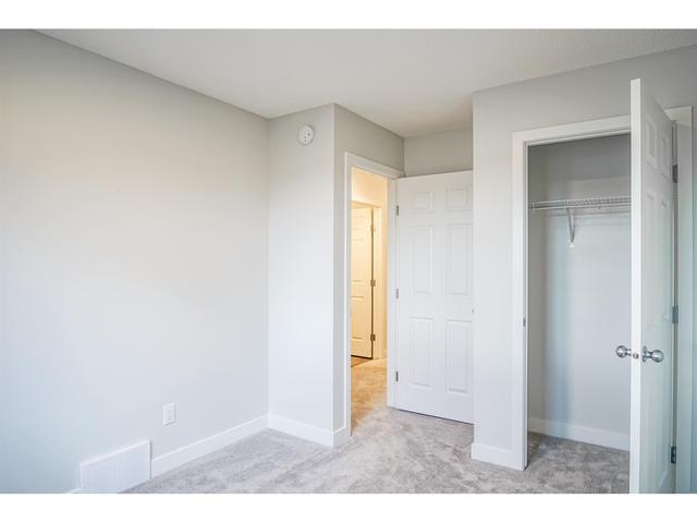 2403 Trumpeter Wy Nw, House detached with 3 bedrooms, 2 bathrooms and null parking in Edmonton AB | Image 25