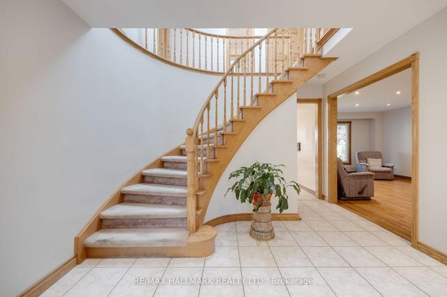 63 Goldberry Sq, House detached with 4 bedrooms, 4 bathrooms and 4 parking in Toronto ON | Image 36