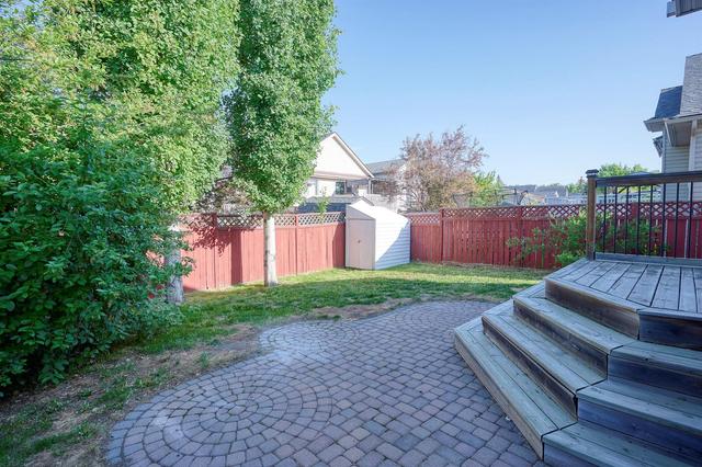 319 Douglas Glen Boulevard Se, House detached with 4 bedrooms, 2 bathrooms and 2 parking in Calgary AB | Image 2