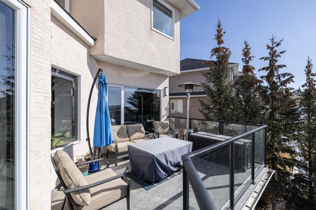 117 Sienna Park Gardens Sw, House detached with 5 bedrooms, 3 bathrooms and 4 parking in Calgary AB | Image 32