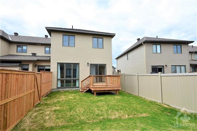109 Porter Street, Townhouse with 3 bedrooms, 3 bathrooms and 3 parking in Ottawa ON | Image 30