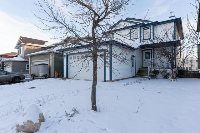 207 Rattlepan Creek Crescent, House detached with 4 bedrooms, 3 bathrooms and 4 parking in Wood Buffalo AB | Image 1