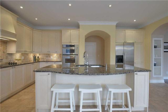 861 Canyon St, House detached with 4 bedrooms, 4 bathrooms and 4 parking in Mississauga ON | Image 8