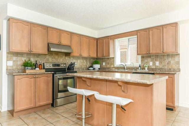 80 Hall Ave, House detached with 3 bedrooms, 4 bathrooms and 6 parking in Guelph ON | Image 38