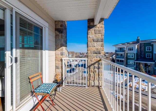 3310 - 11 Mahogany Row Se, Condo with 2 bedrooms, 2 bathrooms and 1 parking in Calgary AB | Image 1