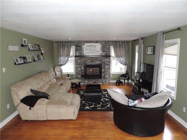 7585 Highway 6, House detached with 4 bedrooms, 2 bathrooms and 4 parking in Wellington North ON | Image 10