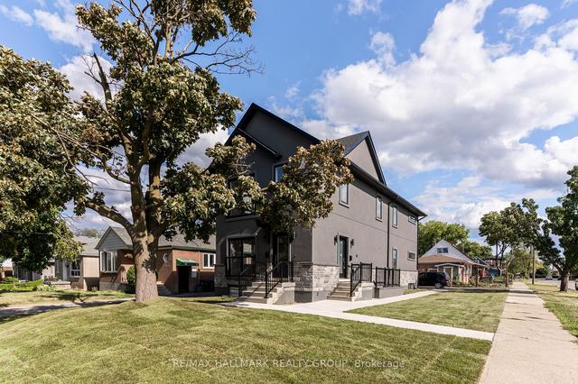 15 Burrard Rd, House detached with 6 bedrooms, 6 bathrooms and 2 parking in Toronto ON | Image 12