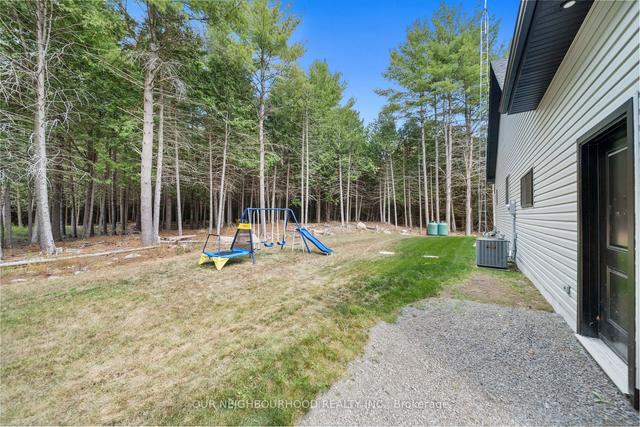 591 County Rd 40, House detached with 2 bedrooms, 3 bathrooms and 22 parking in Douro Dummer ON | Image 25