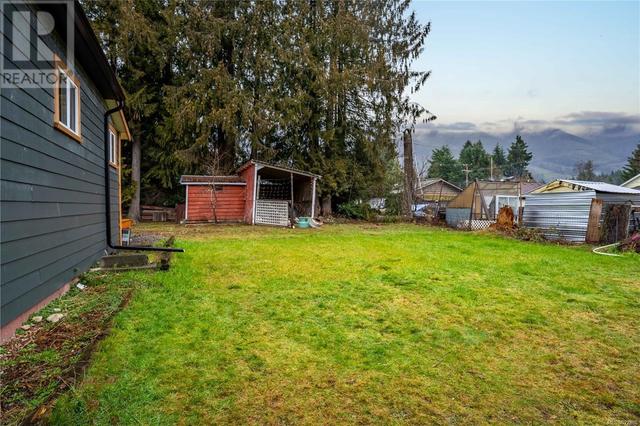 151 Comiaken Ave, House detached with 2 bedrooms, 1 bathrooms and 4 parking in Lake Cowichan BC | Image 14