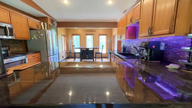170 28319 Twp Rd 384, House detached with 5 bedrooms, 3 bathrooms and 2 parking in Red Deer County AB | Image 21