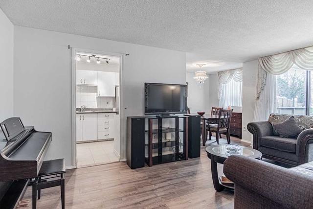 103 - 3 Lisa St, Condo with 3 bedrooms, 2 bathrooms and 1 parking in Brampton ON | Image 24