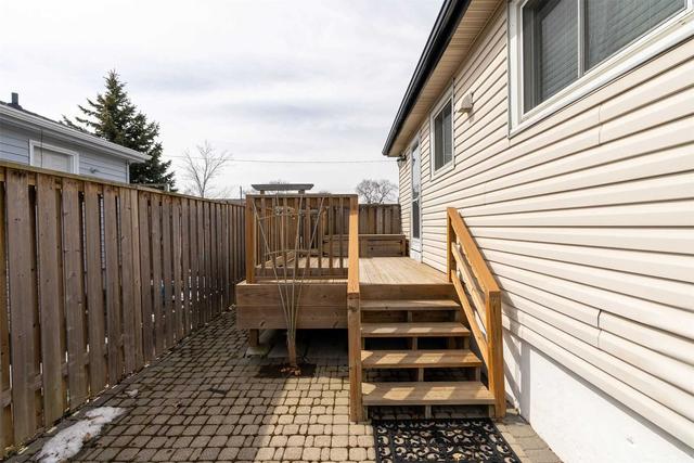 725 Annland St, House detached with 3 bedrooms, 2 bathrooms and 5 parking in Pickering ON | Image 29