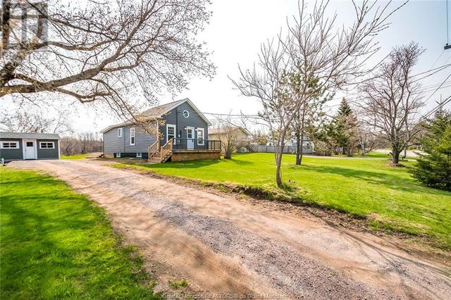 110 Pointe Du Chene Rd, House detached with 2 bedrooms, 1 bathrooms and null parking in Shediac P NB | Image 1