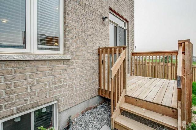 102 Narbonne Cres, House semidetached with 3 bedrooms, 3 bathrooms and 1 parking in Hamilton ON | Image 19