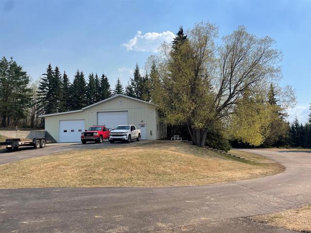 114058 Township Road 592b, House detached with 4 bedrooms, 2 bathrooms and null parking in Woodlands County AB | Image 24
