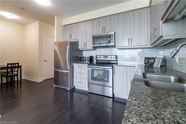 0205 - 3975 Grand Park Dr, Condo with 2 bedrooms, 2 bathrooms and 1 parking in Mississauga ON | Image 3