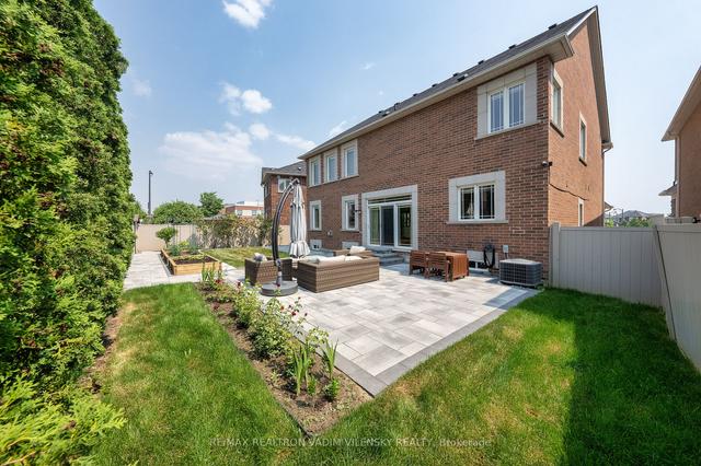 62 Nosson Pl, House detached with 4 bedrooms, 5 bathrooms and 6 parking in Vaughan ON | Image 30
