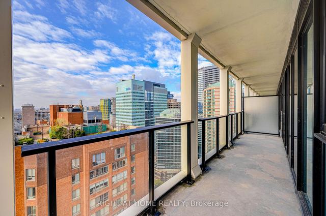 2410 - 20 Edward St, Condo with 3 bedrooms, 2 bathrooms and 1 parking in Toronto ON | Image 40