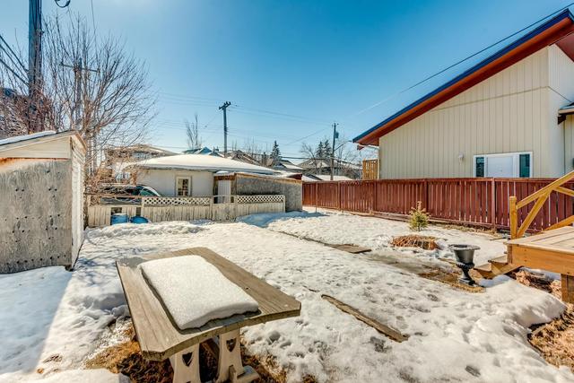 2011 2 Avenue Nw, House detached with 3 bedrooms, 2 bathrooms and 2 parking in Calgary AB | Image 30