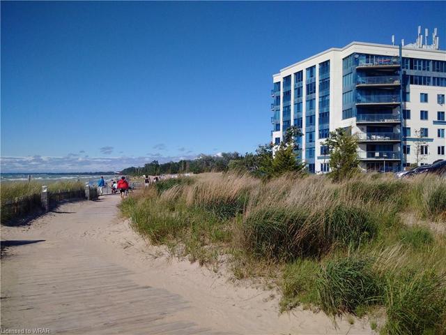106 - 9 Pine Street, House attached with 2 bedrooms, 2 bathrooms and 1 parking in Lambton Shores ON | Image 35