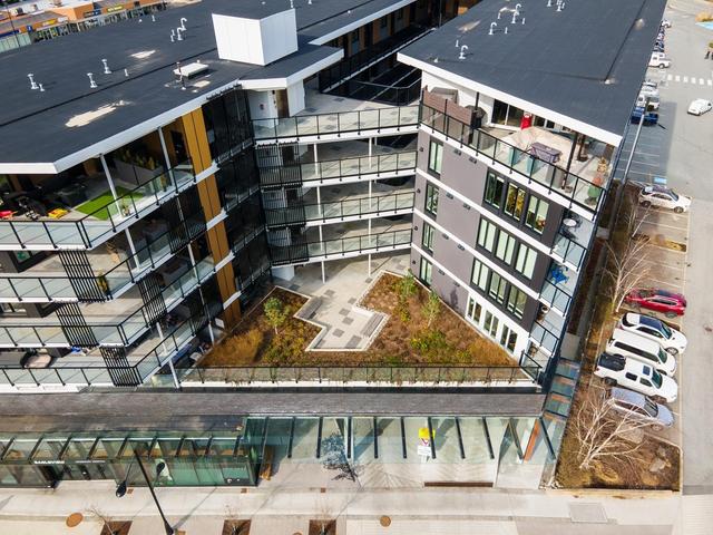 401 - 1365 Pemberton Avenue, Condo with 3 bedrooms, 2 bathrooms and 1 parking in Squamish BC | Image 27