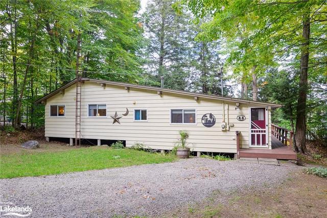 1104 Sunset Bay Road, House detached with 3 bedrooms, 1 bathrooms and 6 parking in Muskoka Lakes ON | Image 21