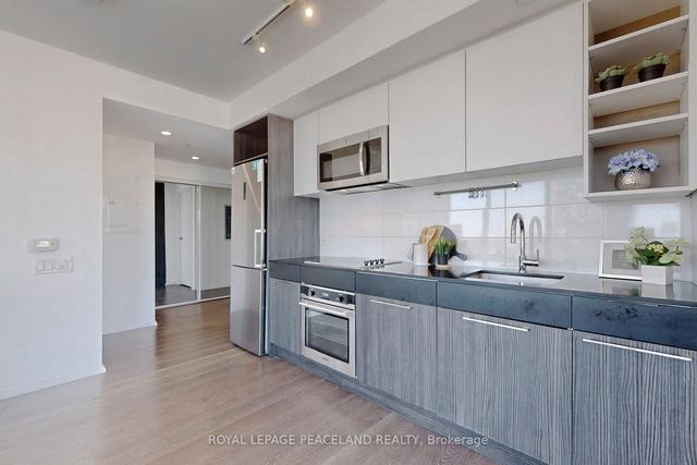 1810 - 68 Shuter St, Condo with 2 bedrooms, 2 bathrooms and 0 parking in Toronto ON | Image 4