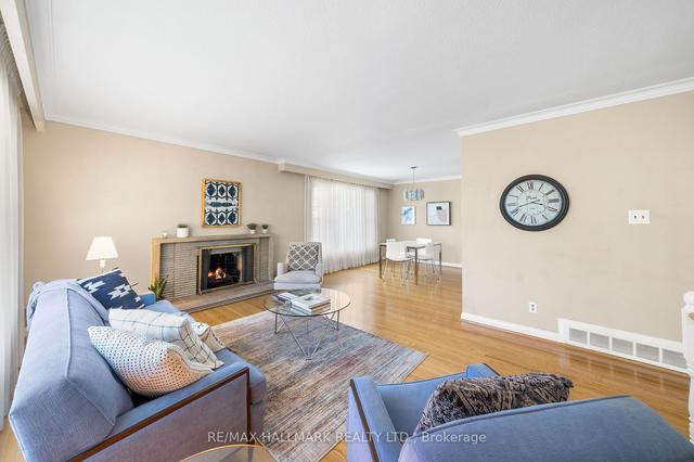 159 Newton Dr, House detached with 3 bedrooms, 2 bathrooms and 4 parking in Toronto ON | Image 27