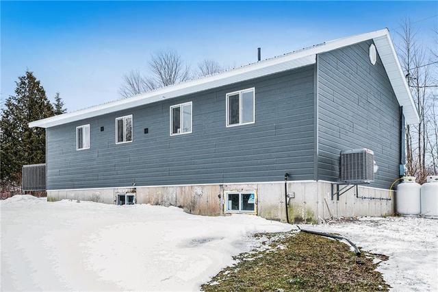 246 Harts Gravel Road, House detached with 3 bedrooms, 1 bathrooms and 6 parking in Rideau Lakes ON | Image 27
