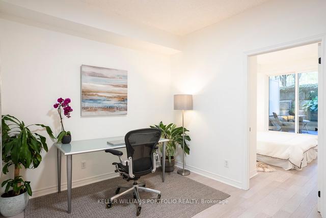 109 - 167 Bleecker St, Townhouse with 2 bedrooms, 2 bathrooms and 1 parking in Toronto ON | Image 2