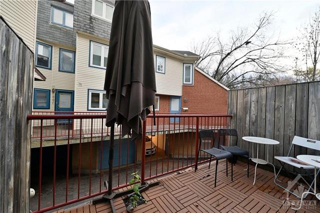 c - 90 Templeton Street, Townhouse with 2 bedrooms, 2 bathrooms and 1 parking in Ottawa ON | Image 6