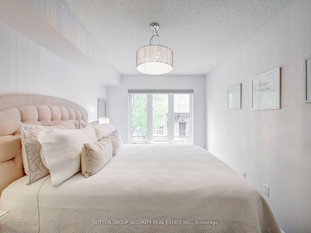 137 - 11 Foundry Ave, Townhouse with 2 bedrooms, 2 bathrooms and 1 parking in Toronto ON | Image 10