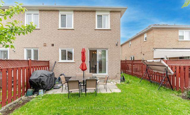 244 Morningmist St, House semidetached with 3 bedrooms, 4 bathrooms and 4 parking in Brampton ON | Image 14