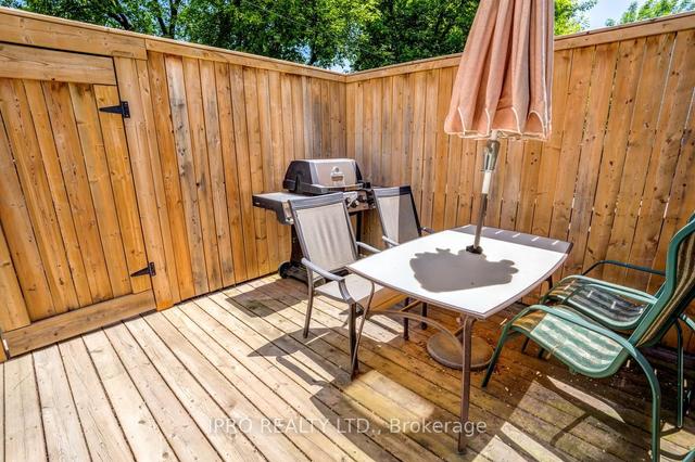 1531 Queen St E, House semidetached with 3 bedrooms, 4 bathrooms and 0 parking in Toronto ON | Image 21