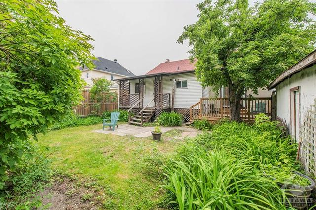 48 Queen Mary Street, House detached with 3 bedrooms, 1 bathrooms and 4 parking in Ottawa ON | Image 27