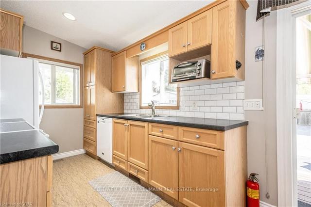 28 Elm St, Condo with 2 bedrooms, 2 bathrooms and 2 parking in Puslinch ON | Image 10