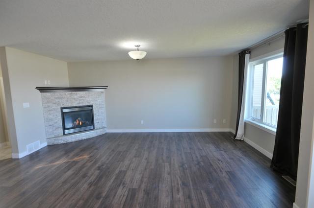 7306 115b Street, House detached with 5 bedrooms, 3 bathrooms and 6 parking in Grande Prairie AB | Image 6