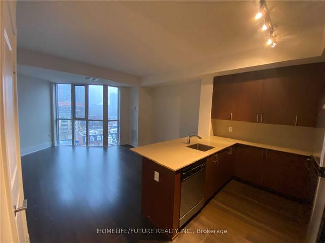 915 - 560 Front St W, Condo with 1 bedrooms, 1 bathrooms and 0 parking in Toronto ON | Image 5