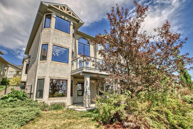 37 Val Gardena View Sw, House detached with 4 bedrooms, 3 bathrooms and 4 parking in Calgary AB | Image 43