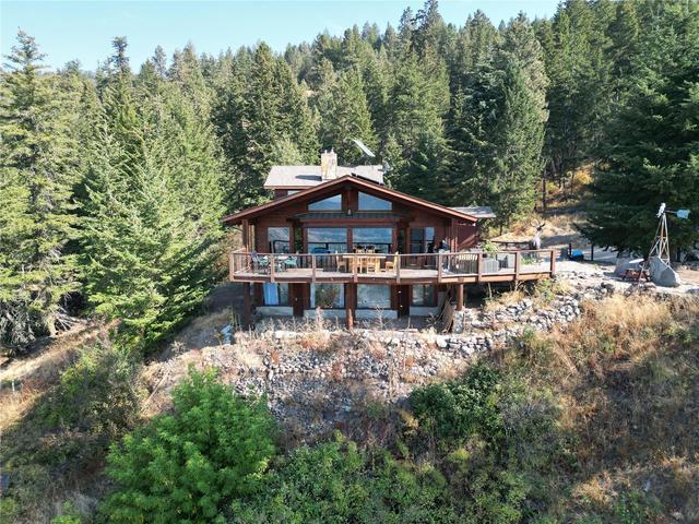5572 Oyama Lake Road, House detached with 4 bedrooms, 2 bathrooms and 26 parking in Columbia Shuswap F BC | Image 53