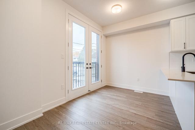 55 - 99 Rogers St, Townhouse with 2 bedrooms, 2 bathrooms and 2 parking in Waterloo ON | Image 3